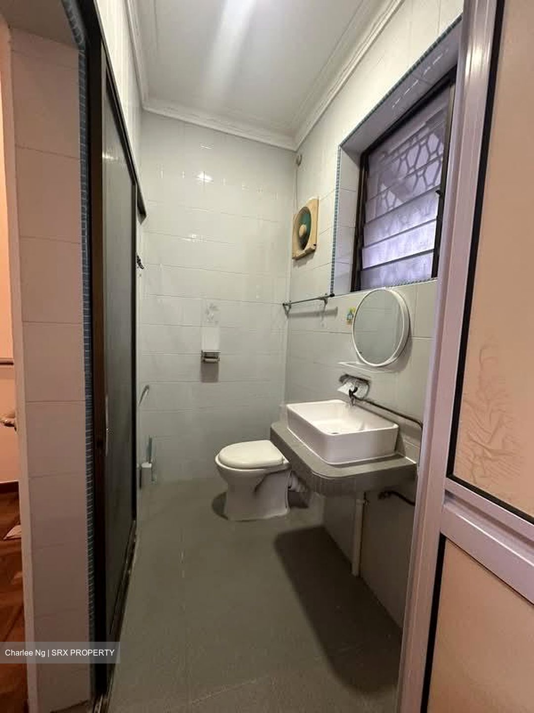Sennett Estate (D13), Terrace #546670871